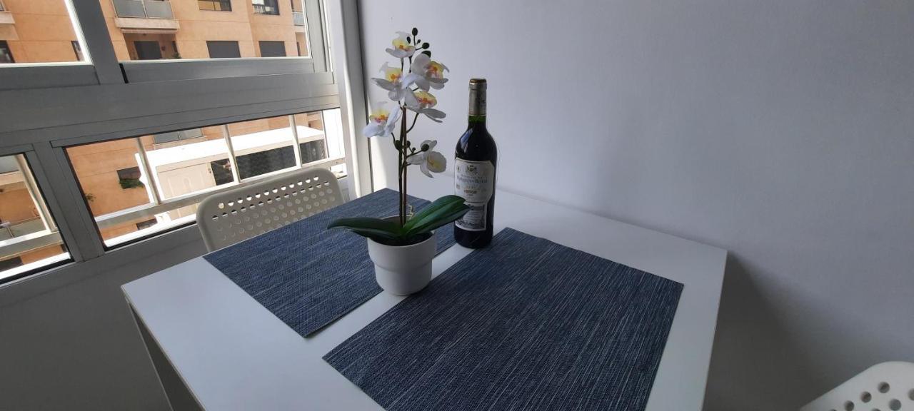 Estudio Torremolinos Centro By Ava Apartments Wifi Y Smart Tv Exterior foto